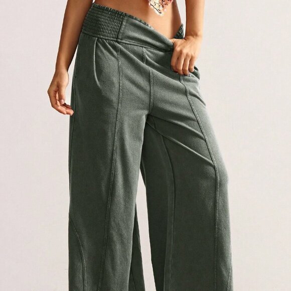 Army Green Casual Women's Loose Wide Leg Smocked Waist Pants - Picture 3 of 9